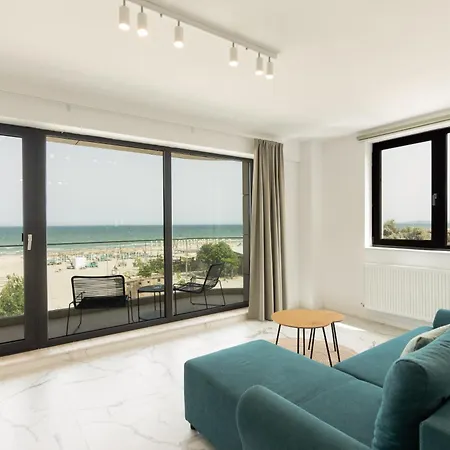 Panorama Apartment *